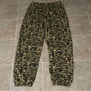 Brand new Stussy camo sweatpants size Large